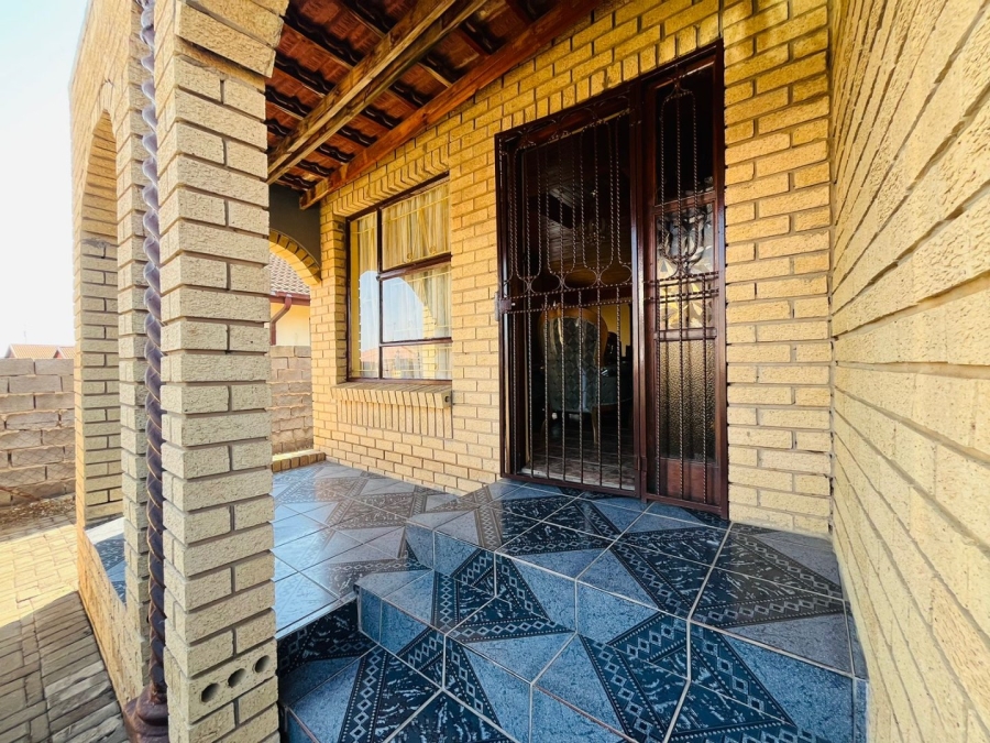 3 Bedroom Property for Sale in Blomanda Free State